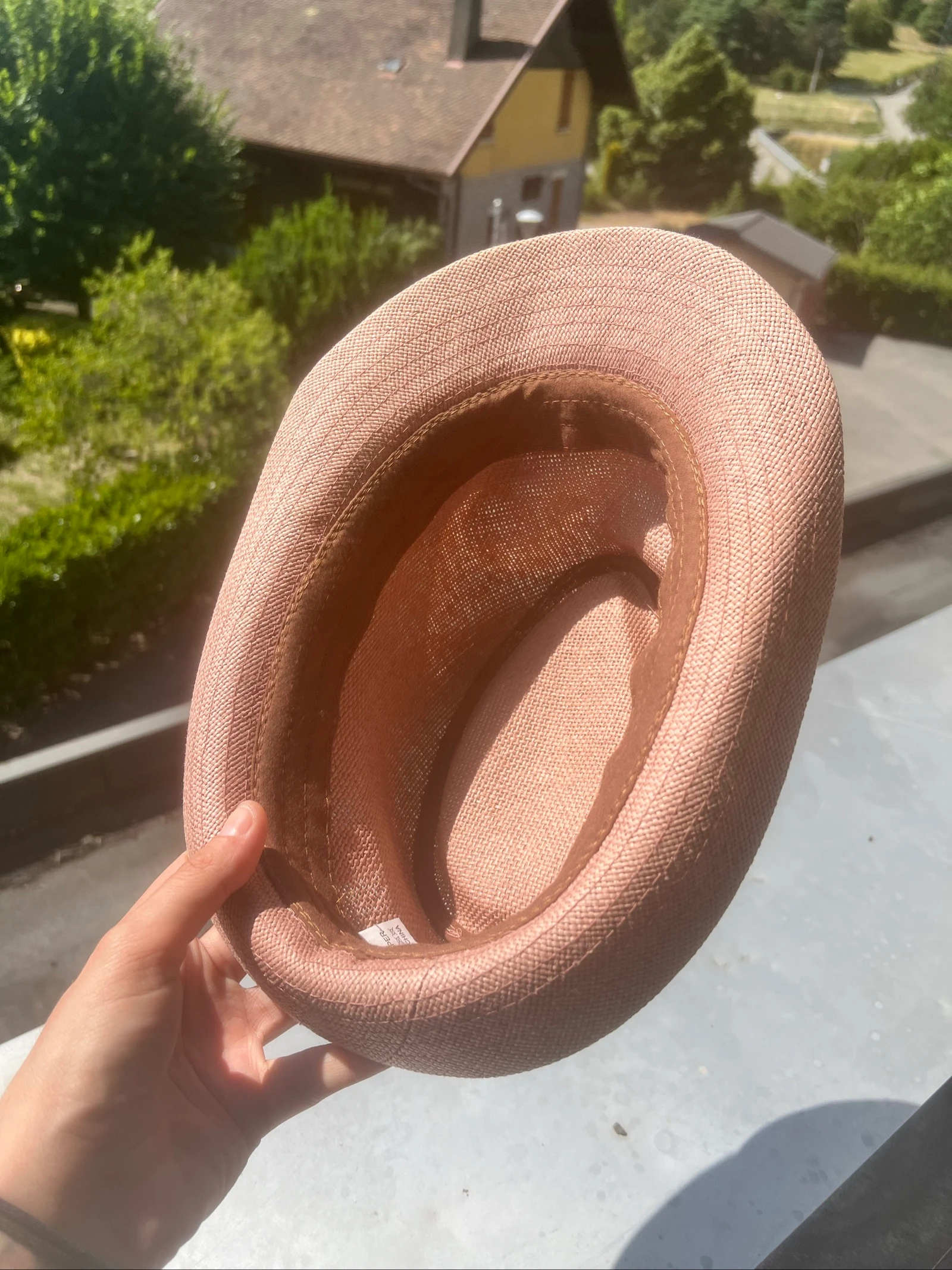 Sombrero fedora rosa con cinta marrón estilo panamá – photo 7